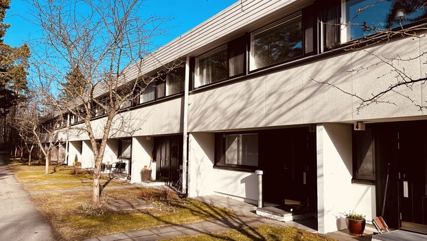 Porslahdentie 2, Vuosaari, Helsinki