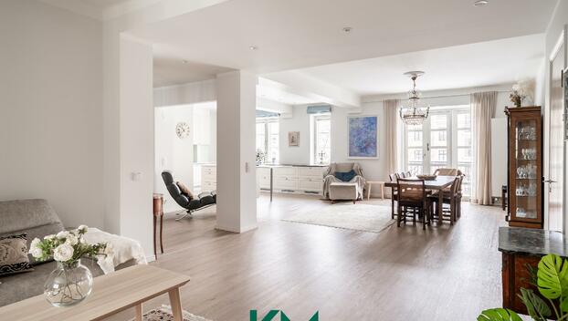 Vänrikki Stoolin katu 9, Etu-Töölö, Helsinki