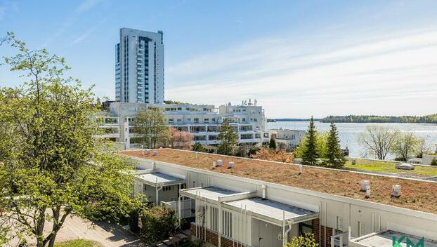 Merivalkama 12, Kivenlahti, Espoo