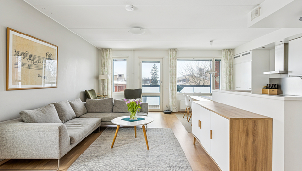 Nahkahousuntie 1, Lauttasaari, Helsinki