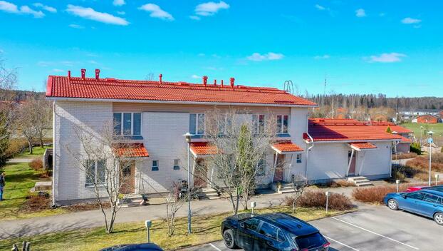 Hopeasepäntie 13, Nummela, Vihti