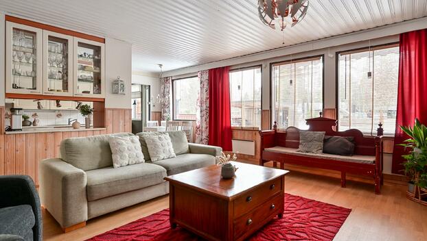 Kerrostie 2, Jääli, Oulu