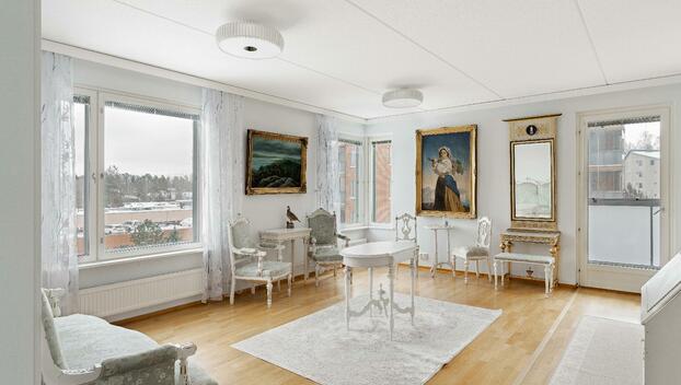 Karhunkierros 2, Pähkinärinne, Vantaa