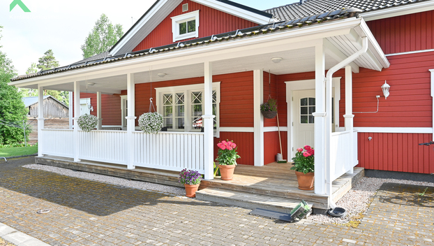 Kahilantie 18, Luopa, Kurikka