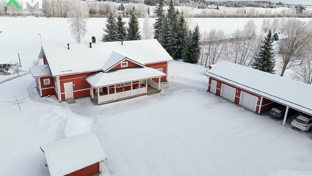 Kahilantie 18, Luopa, Kurikka