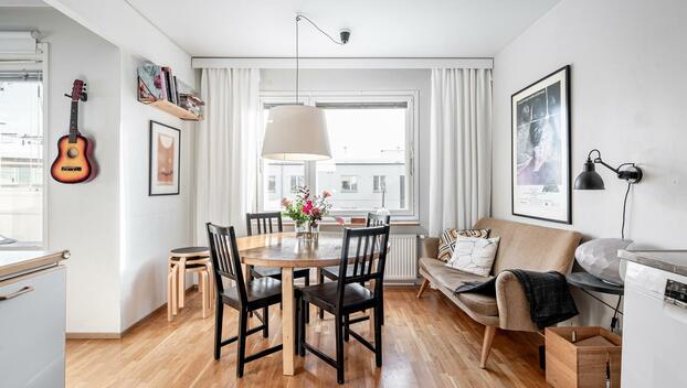 Taavetti Laitisen katu 9, Pikku-Huopalahti, Helsinki