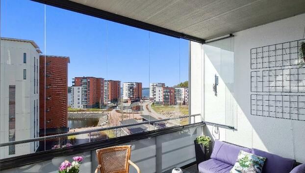 Laivastokatu 8, Pallo-Tyysterniemi, Lappeenranta