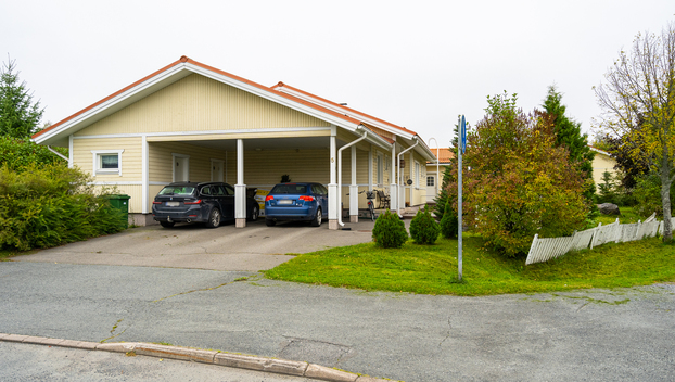 Vähä Kukkarontie 5, Hirsimäki, Hämeenlinna