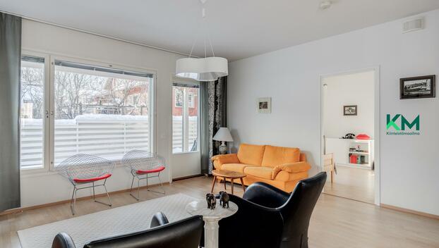 Sysimiehenpolku 12, Paloheinä, Helsinki