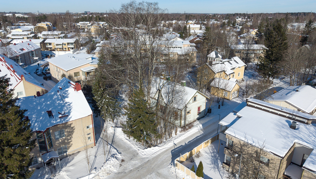 Laulurastaanpolku 4, Tapaninvainio, Helsinki