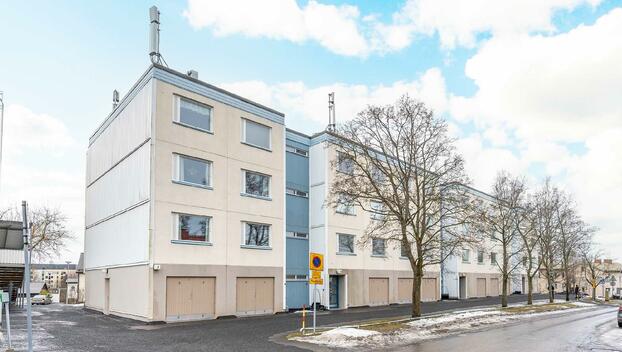 Jukolankatu 2-4, Huikas, Tampere