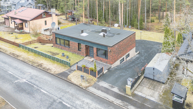 Kirkkotie 81, Ahdenkallio, Hyvinkää