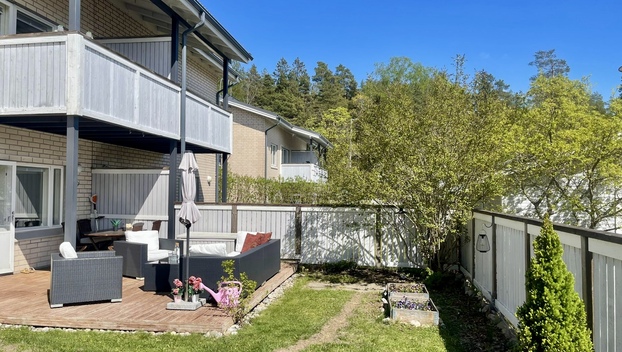 Neidonpuistontie 10, Neidonkallio, Kirkkonummi