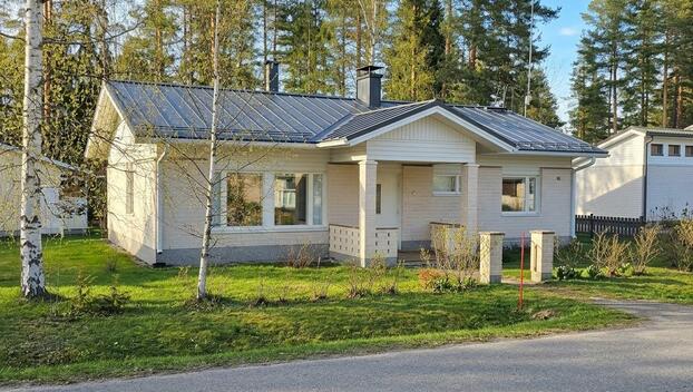 Matolahdentie 16, Jurvala, Luumäki