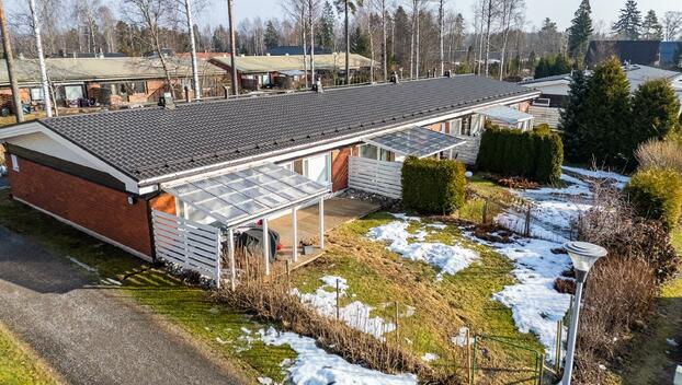 Sireenitie 10, Parola, Hattula