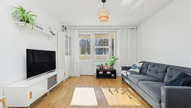 Sarastuspolku 5, Vantaanlaakso, Vantaa