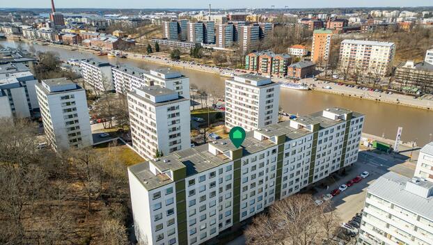 Itäinen Rantakatu 48-50, Martti, Turku