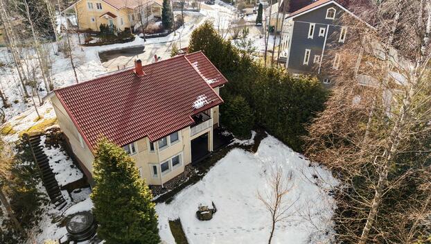 Kirveskuja 16, Päivölänlaakso, Kerava