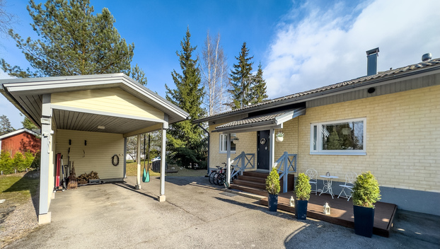 Kehrääjäntie 15, Vaunukangas, Tuusula