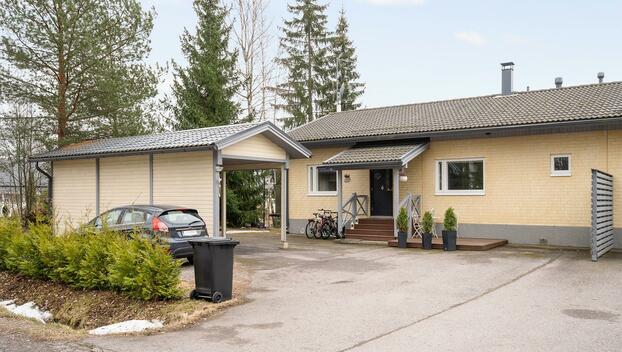 Kehrääjäntie 15, Vaunukangas, Tuusula