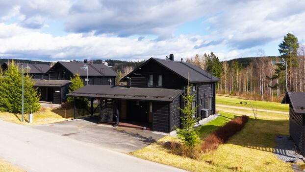 Helmikkäpolku 8, Himos, Jämsä