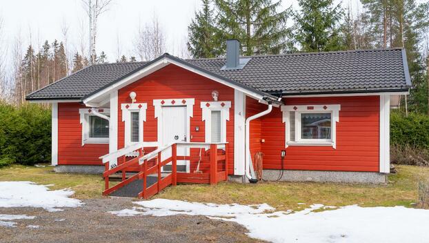 Ahotie 4, Jokiniemi, Laukaa