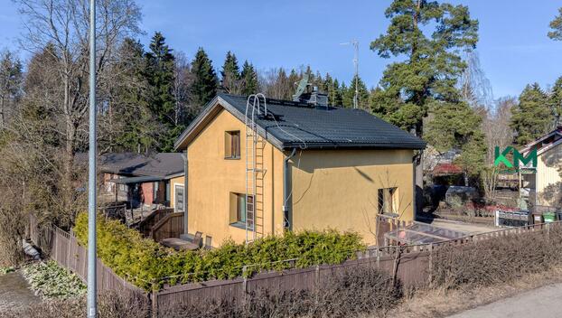 Sysimiehentie 50, Paloheinä, Helsinki