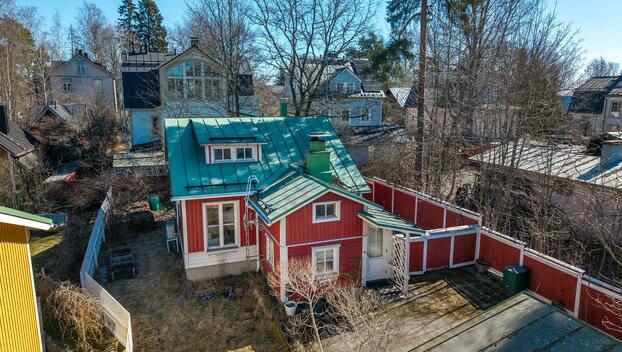 Päivöläntie 49a, Tapanila, Helsinki