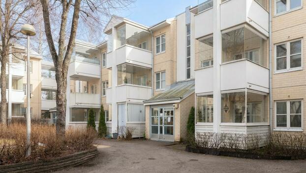 Aarteenetsijänkuja 8, Vesala, Helsinki