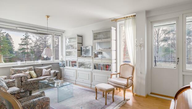 Luuvaniementie 14, Niemenmäki, Helsinki