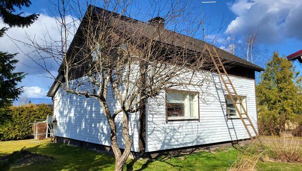 Tiukutie 16, Kausala, Iitti