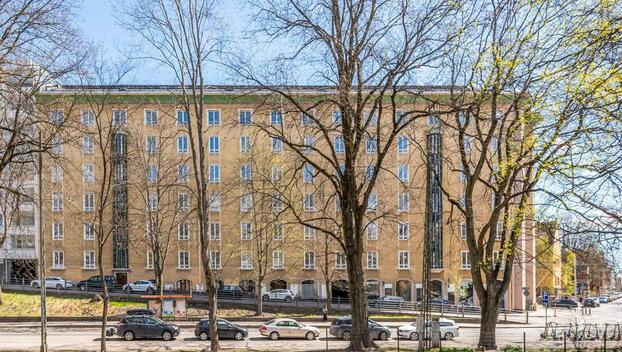 Laivurinkatu 33, Ullanlinna, Helsinki
