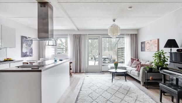 Lielahdenkatu 40, Lentävänniemi, Tampere