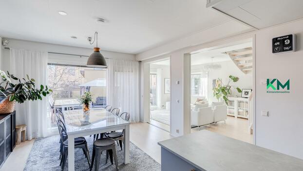 Heinäsarantie 10, Länsi-Pakila, Helsinki