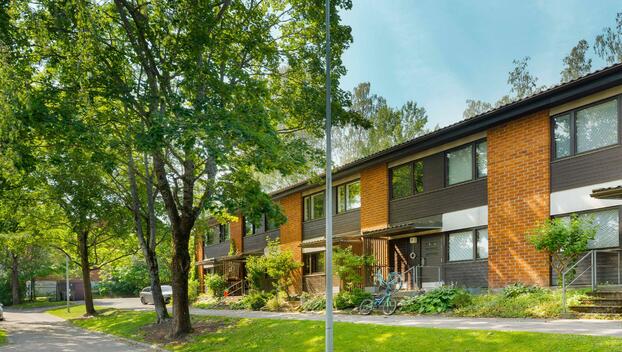 Pähkinänsärkijä 8, Pähkinärinne, Vantaa