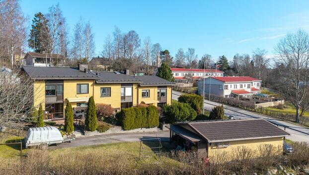 Läksyrinne 25, Puistola, Helsinki