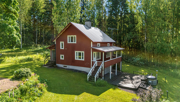 Pölhöniementie 10, Tuohikotti, Kouvola