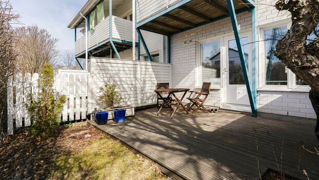 Heinäpellontie 9, Tapaninkylä, Helsinki