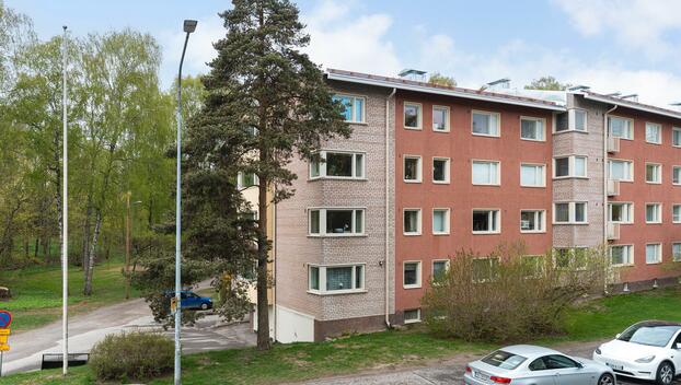 Hiihtomäentie 18, Herttoniemi, Helsinki