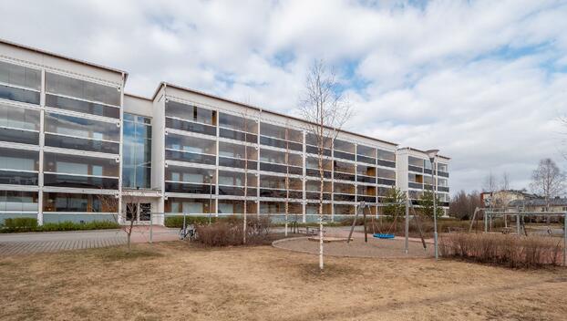 Kauppalinnankatu 1, Linnanmaa, Oulu