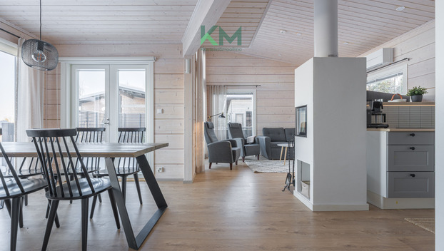 Kiljusenkalliontie 21, Tahkovuori, Kuopio
