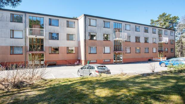 Vienolanrinne 1, Vienola, Turku