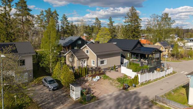 Talvilinnunkuja 1, Lintuvaara, Espoo
