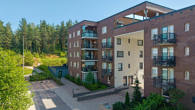 Klariksentie 4, Suurpelto, Espoo