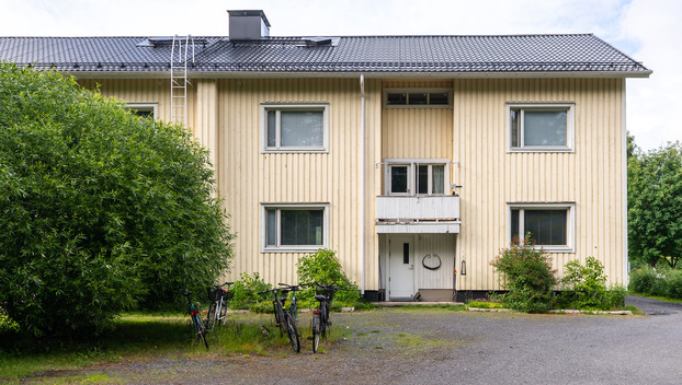 Hiirosentie 32, Karjasilta, Oulu