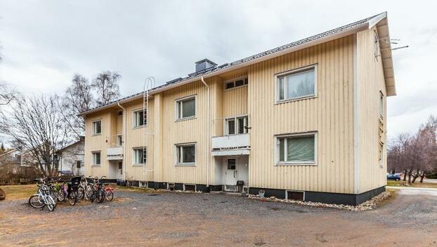 Hiirosentie 32, Karjasilta, Oulu
