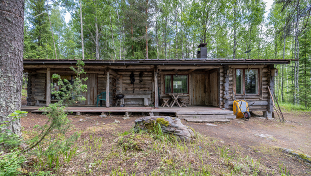 Varasniementie 15, undefinedHirvensalmi