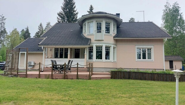 Tuhkatie 1, Villähde, Lahti