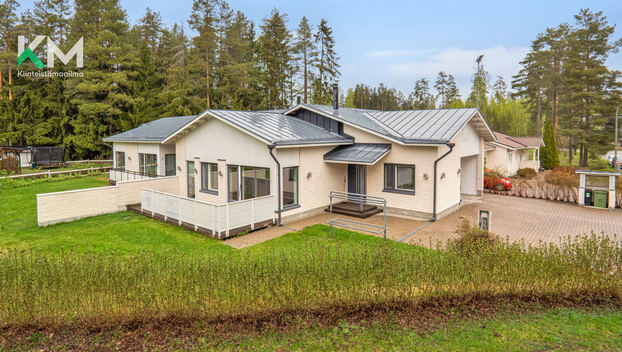 Oikotie 6, Herunen, Nurmijärvi
