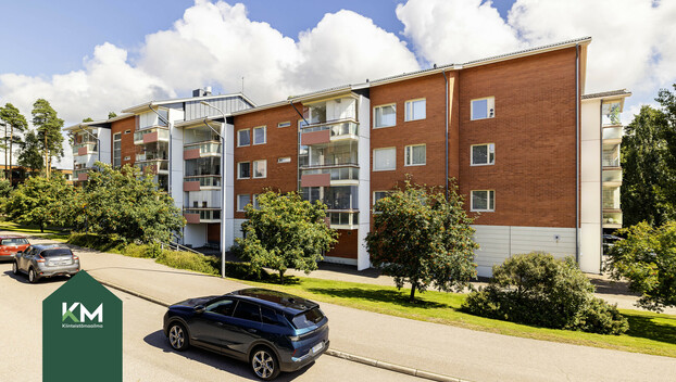 Kaunismäenkatu 1, Karhula, Kotka